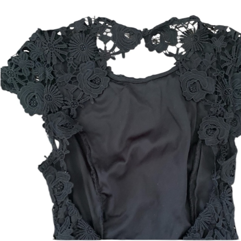 Lulus Black Crochet Open Back Evening Dress Size Small - Picture 8 of 8